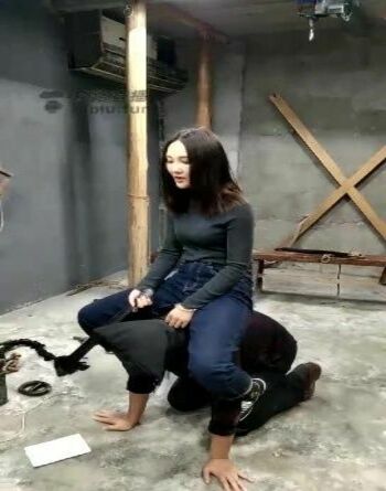 老狗绑女王,女王调教老狗，结果被考狗反绑